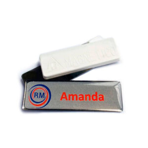 boton metal, boton latão, boton com presilha, boton com alfinete, boton banho de metal, boton impressão digital, boton policromia, boton formato retangular, comprar boton, comprar boton rio de janeiro, boton rj, boton retangular, boton amanda